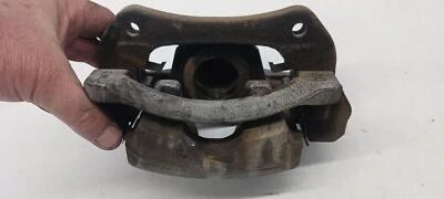 Chevrolet Sonic 2018 conductor izquierdo pinza delantera OEM 18 19 Foto 1 de 4