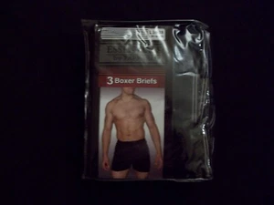 NEW 3 PACK ESSENTIALS BOXER BRIEFS SIZE LARGE 36-38 - Picture 1 of 2