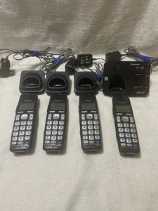 Panasonic KX-TGE260 Bluetooth Cordless Phone System 4 Handsets & Bases Untested - Zdjęcie 1 z 20