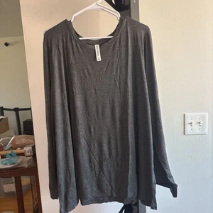 ZENANA PREMIUM Gray Sway Tunic Sweatshirt with Gathered Back - Picture 1 of 2