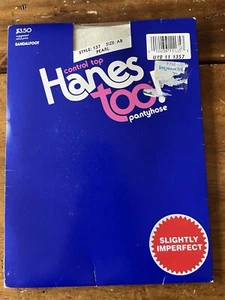 Hanes Too Control Top Sandalfoot Size AB Pearl 137 NOS VTG 1994 - Picture 1 of 4