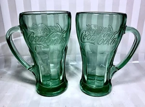 2er Set grüne Coca Cola Glas Tassen mit Griffen von Libbey Glass Co 14 Unzen 1970er - Bild 1 von 11