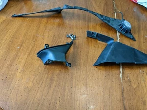 Cuerpo del panel de cubierta lateral derecho para Honda CBR600RR 2007 - 2011 64315 MFJ - Imagen 1 de 7