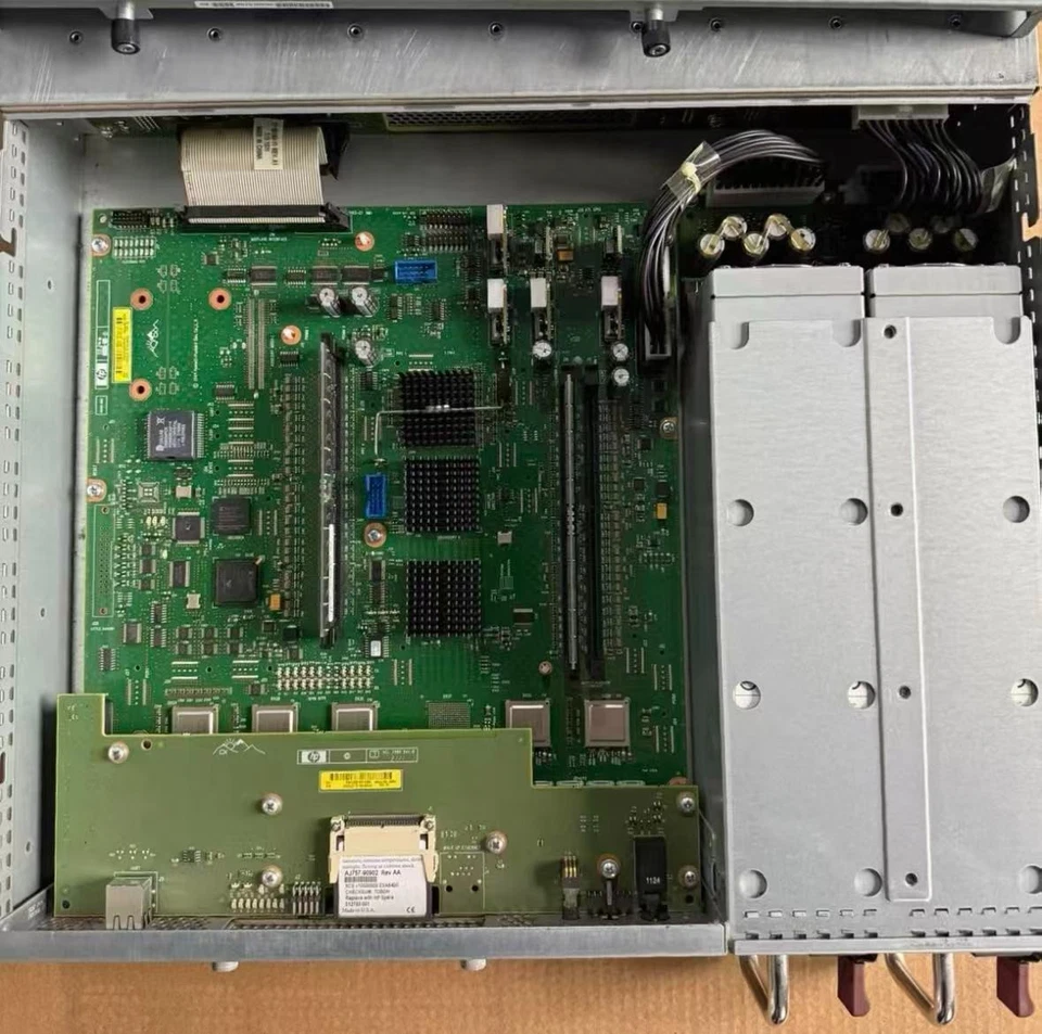 44V2793 IBM System Backplane 2.1GHz 1-Core Processor - Image 1 of 1