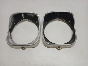 OEM 1968-1969 Chevrolet Chevelle El Camino Malibu Original Headlight Bezel Pair - Picture 1 of 5