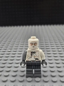 LEGO Star Wars sw0981 Darth Vader Bacta Tank Minifigure 75251 NO MOUTHPIECE - Picture 1 of 2