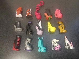 Monster High Puppenschuhe Set, Monster High Single Right Shoe Lot - Bild 1 von 6