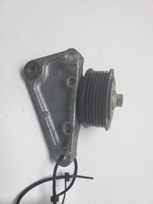 Mazda 3 2010 2011 2012 2013 polea loca OEM L510-15-930A Foto 1 de 4