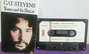 CAT STEVENS Teaser & Firecat ISLAND Cassette SINGAPORE Paper Labels ILPS 9154 - Picture 1 of 2