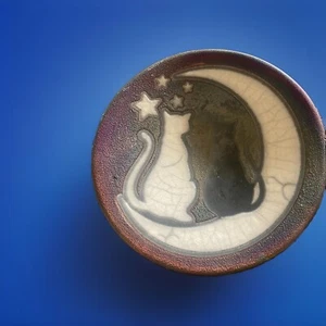 Two Cats on a Crescent Moon With Stars Plate Raku Pottery 5.5” NEW Art - Picture 1 of 5