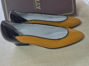 Damen Vintage Leder Pumps Schuhe von Bally Größe 6 senf & schwarz - Bild 1 von 10