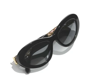 Chanel CH5538Q Cat Eye Sonnenbrille, schwarzes Acetat mit Kettengestell, authentisch! - Bild 1 von 22