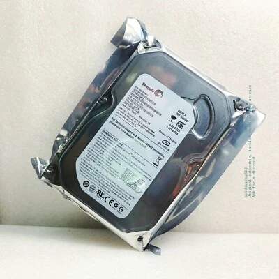 Seagate 160GB 3.5"  ST3160215A 7200RPM  IDE Desktop Hard Drive - Image 1 of 4