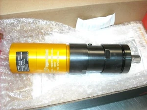 INGERSOLL RAND M007RHR004BR4 Air Motor 4 Hole Face Mounting 3/8'' Round Key, NEW - Picture 1 of 8