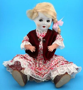 Antica bambola bambina bambino 42 cm con vestiti - Foto 1 di 4