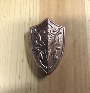 6+ oz Hand Poured Zelda Royal Guard Shield - 999 Fine Copper Bullion - Art Pour - Picture 1 of 1
