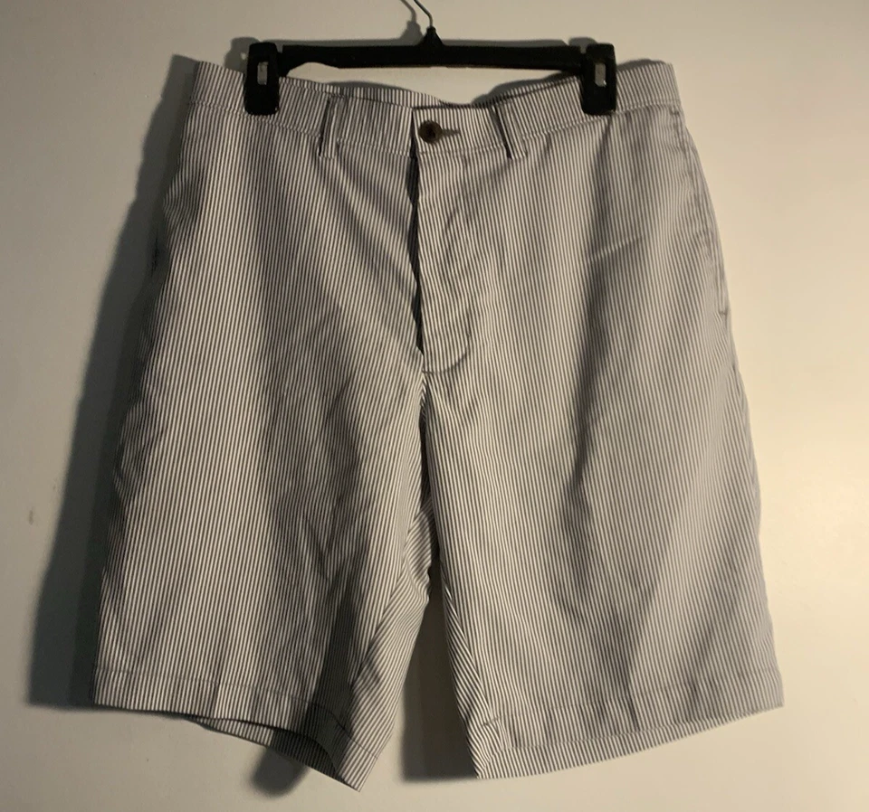 Pantalones Cortos Hombre Haggar Talla 32 Gris y Blanco Rayas Foto 1 de 3