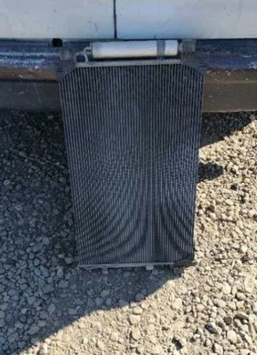 CONDENSADOR DE AIRE ACONDICIONADO NISSAN MAXIMA 2009-2014 Foto 1 de 4