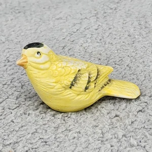 Goldfinch Ceramic Salt And Pepper Shaker Yellow Bird MCM - Only 1 Shaker - Picture 1 of 9