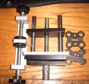 NEW ADJUSTABLE WOOD /OR METAL Workshops & LEICHTUNG Hole Drill Guide 1/4 TO 7/8" - Picture 1 of 2