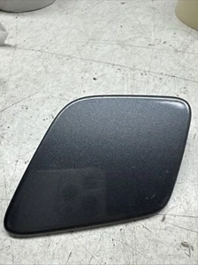 Volvo V40 2019 Front Passenger Headlight Washer Cover Cap Lid 31283734 Box 2 - Picture 1 of 4