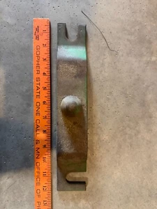 John Deere 2 Cylinder Front Cultivator Bracket - Picture 1 of 2