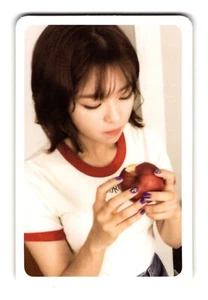 Twice Jeongyeon Photocard | Twicetagram - Picture 1 of 2