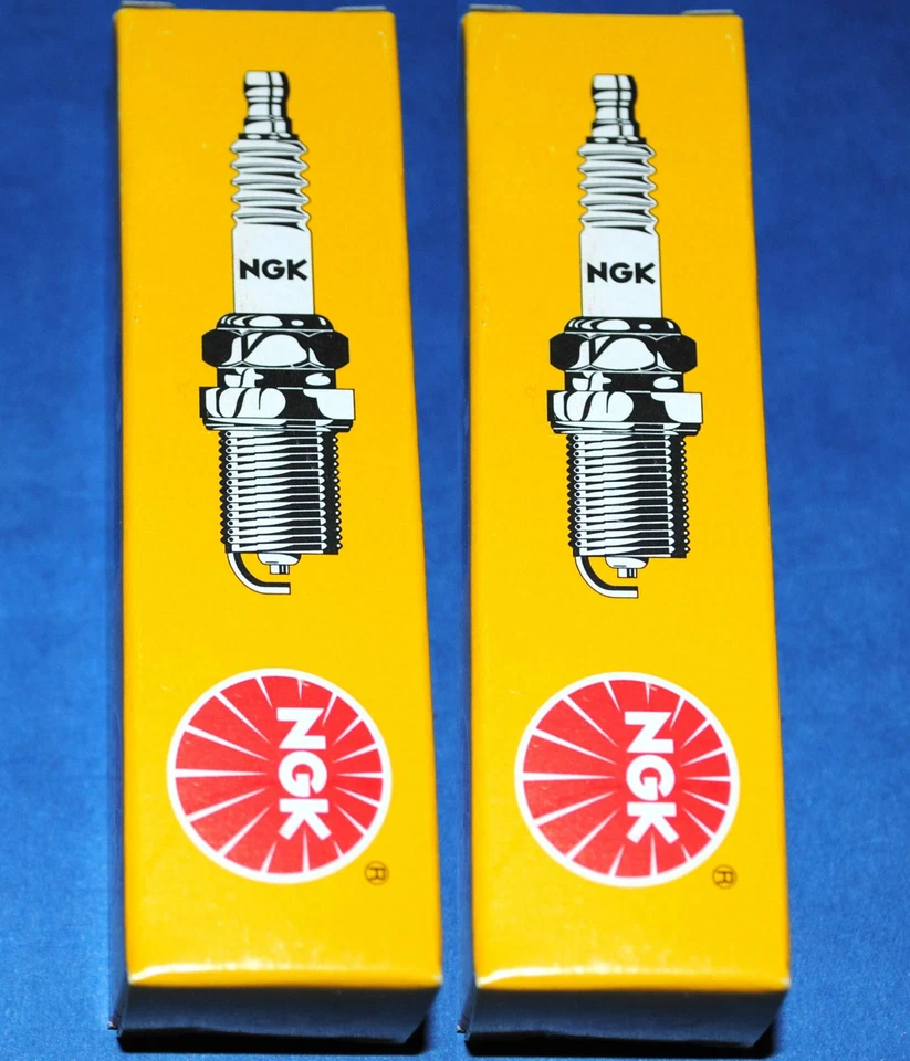 2 bougies NGK BR6HSA scooter moto neuf - Photo 1/1