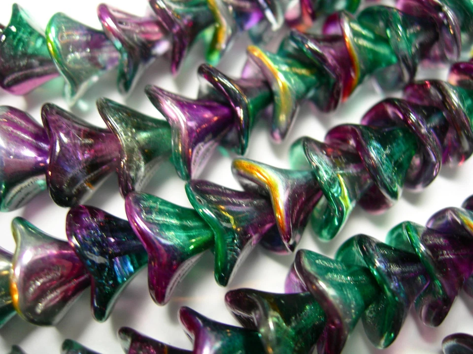 12 beads - Metallic Purple Peacock Czech Glass 3 petal Flower Beads 10mm - Image 1 of 1