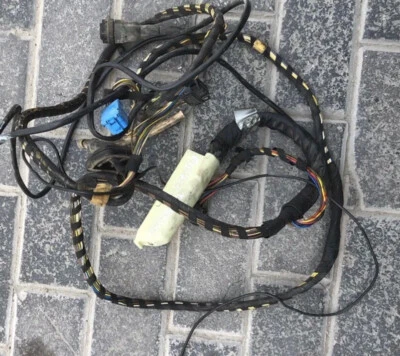 BMW E32 M30 (6 cil.) 735iL 730iL 735i 730i Arnés de cables, transmisión 1732139 Foto 1 de 4