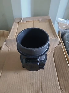 Jaguar XK8 Coupe 97-06 Air Flow Sensor New Old Stock LNE1620CA - Picture 1 of 6