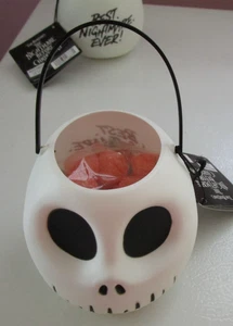 Nuevo contenedor de calabazas de gelatina agria Jack Skellington Brilla en la oscuridad Parques Disney - Imagen 1 de 6
