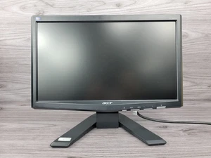 Acer X163W 18" Black LCD Monitor w/VGA Cable & Power Cord Computer Office - Picture 1 of 5