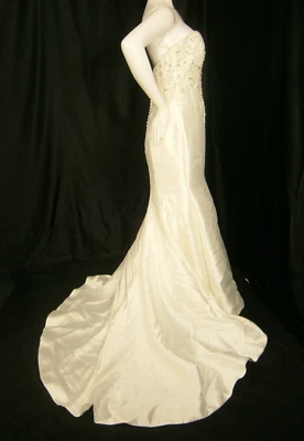 Maggie Sottero Wedding Dress  10 White Satin Taffeta Trumpet Beaded Inner Corset - Image 1 of 4