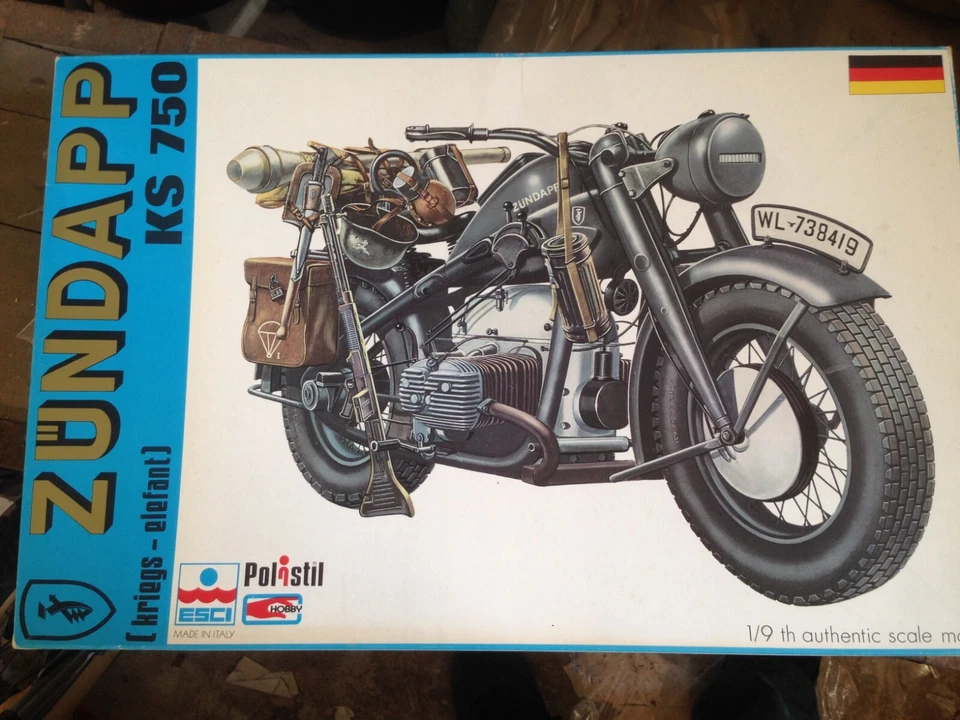 Kit moto ESCI BMW R/75 con sidecar 1/9 Maquette a monter n. 7001