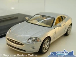 JAGUAR XK COUPE MODEL CAR SPORTS 1:38 SCALE SILVER KINSMART + DISPLAY CASE XK8 K - Picture 1 of 4