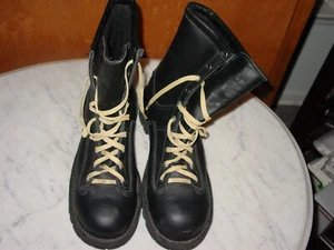Mens Danner 8 Recon Waterproof & Insulated Workboot! Size 10.5 - Picture 1 of 13