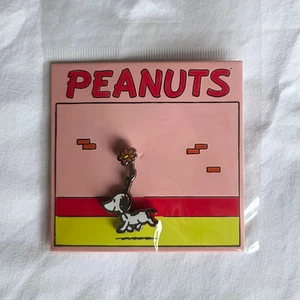 SDCC 2025 Comic Con Peanuts Snoopy First Appearance Pin 1st 75 Years - NEW - Picture 1 of 2