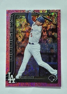2025 Topps Series 1 - Freddie Freeman #239 Los Angeles Dodgers Pink Holo Foil - Picture 1 of 2