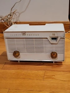 Rare Vintage Sarkes Tarzian FM Tube Radio Model 723-501 - Picture 1 of 13