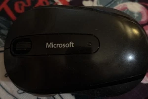 Microsoft Mobile 4000 Wireless BlueTrack Mouse - Picture 1 of 5