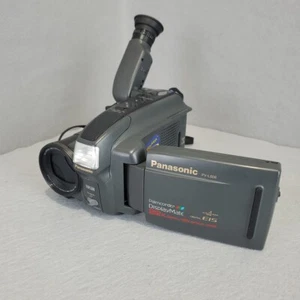 Panasonic PV-L606 Palmcorder VHS-C Camera UNTESTED - Picture 1 of 6