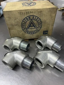 Box Of 4 New Appleton MFL-100 90 Degree Pulling Elbow 1” Malleable Iron - Picture 1 of 3