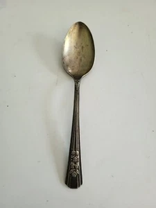 Wm A. Rogers A1 Plus ROSALIE Oneida Ltd Roses Floral Teaspoons 6" - Picture 1 of 4