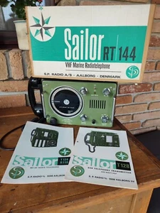 Sailor RT144A Radio Teléfono Marino De Colección En Caja - Imagen 1 de 15