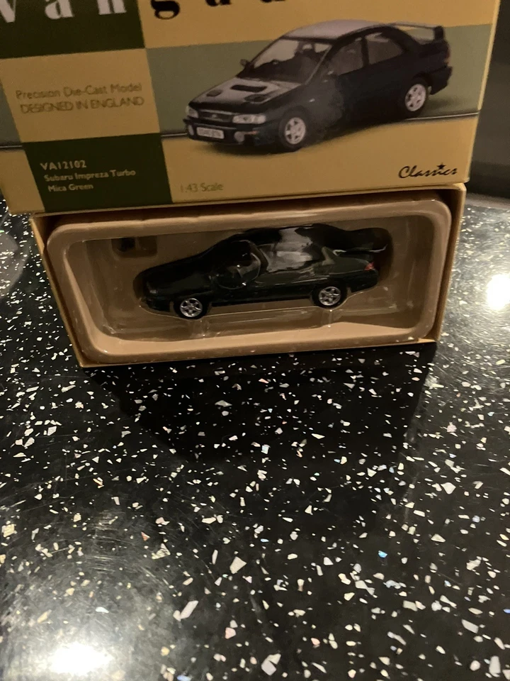 Coche modelo Corgi Vanguards VA12102 Subaru Impreza Turbo 1/43 verde mica  Foto 1 de 2
