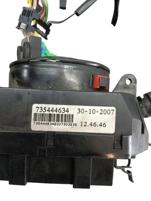 Com (Bloc Contacteur Tournant+Commodo Essuie Glace+Commodo Phare) FIAT PANDA 2 P - Photo 1/4