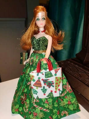 Muñeca Dawn or Pippa Moda Hecha por Kat SIN MUÑECA Foto 1 de 2