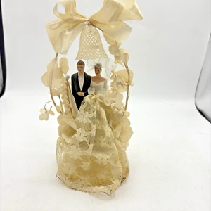 Vintage Wedding Cake Topper Bride & Groom Lace Beige Brunettes 9" - Picture 1 of 14