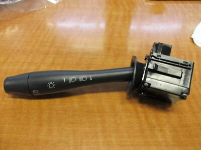 NUEVO INTERRUPTOR DE SEÑAL DE GIRO Y ATENUADOR OEM #20940099 Foto 1 de 3